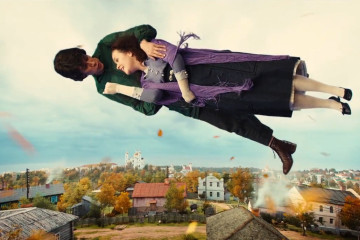 Leonid Bichevin and Kristina Schneidermann star in Chagall-Malevich