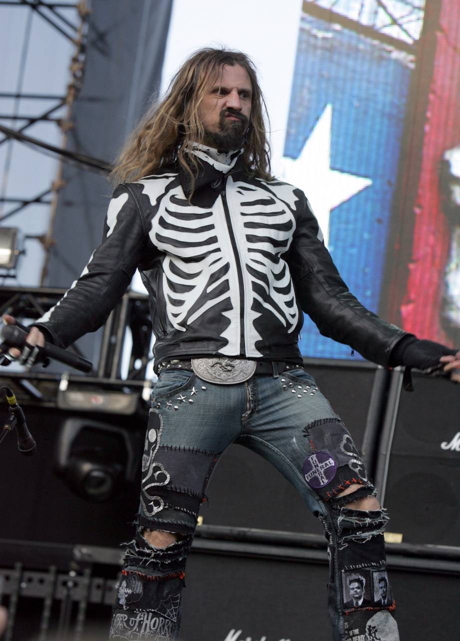 280917-rob-zombie-skeleton-coat